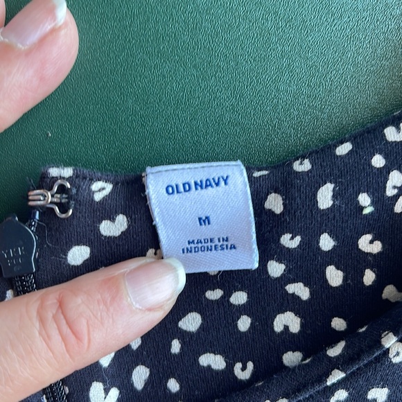 Woman’s dress - Picture 6 of 6